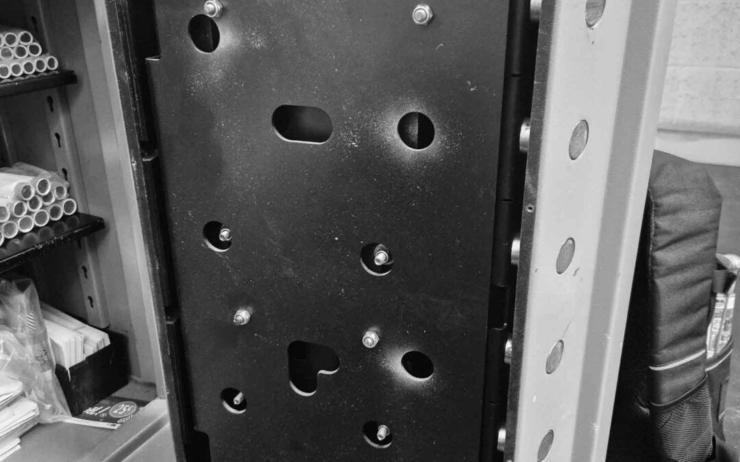 Technicien coffretier Safe HDF en intervention sur un coffre-fort bloqué à Verlaine province de Liège