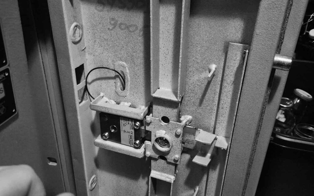 Coffre-fort Hartmann Tresore Protect Duo ouvert par Safe HDF lors d'une intervention de dépannage à Attert, province de Luxembourg, Belgique.