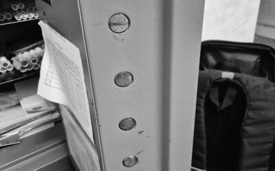 Dépannage coffre-fort Étalle : intervention sans perçage